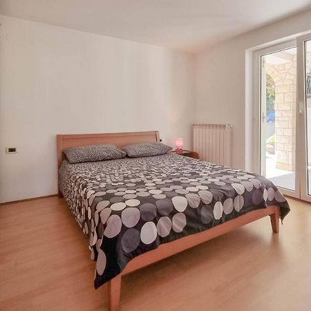 Ena Apartment Novigrad  ภายนอก รูปภาพ