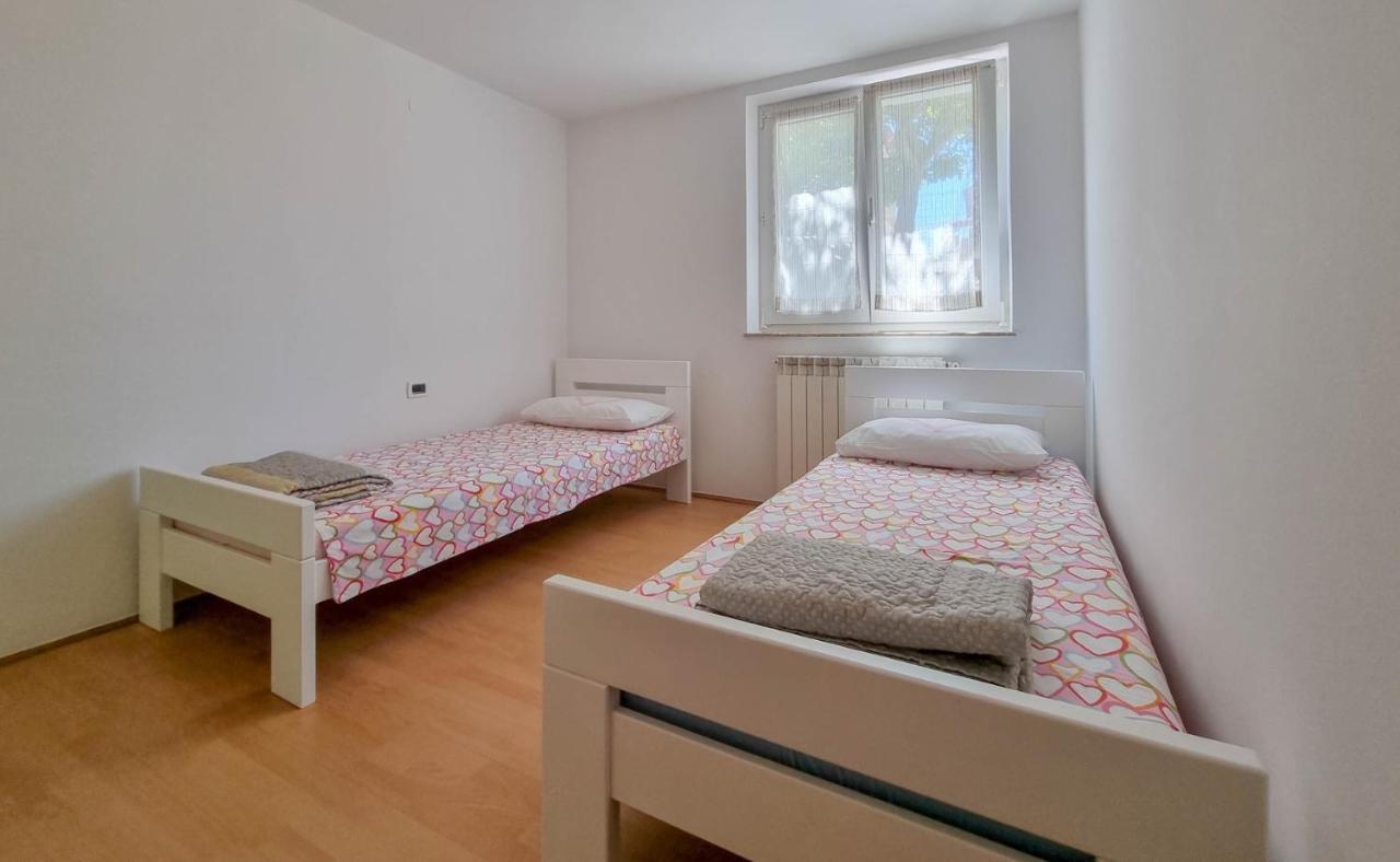 Ena Apartment Novigrad  ภายนอก รูปภาพ