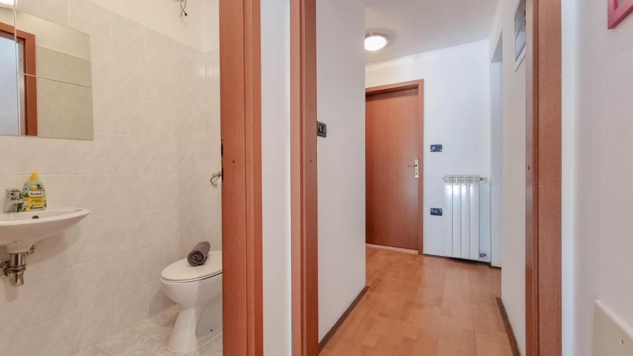 Ena Apartment Novigrad  ภายนอก รูปภาพ