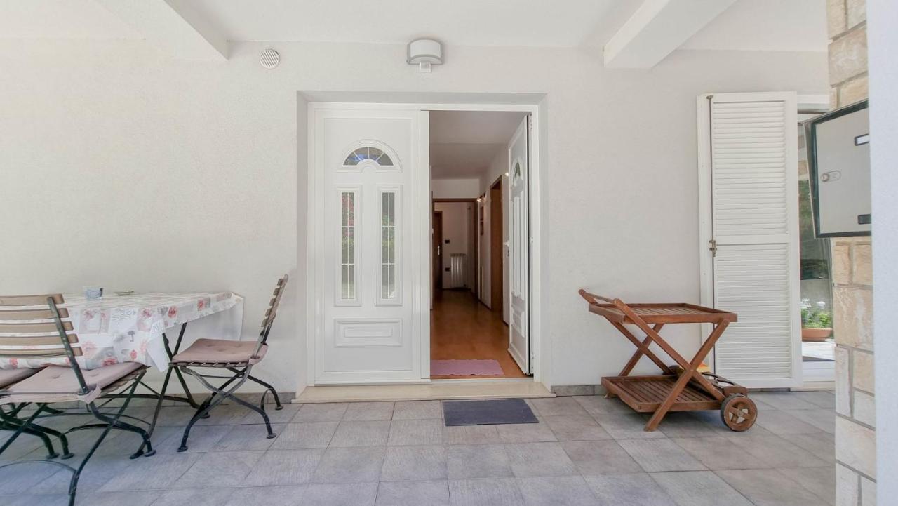 Ena Apartment Novigrad  ภายนอก รูปภาพ
